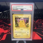 Pokémon PSA 7 Pikachu (Red Cheeks) 058/102 Base Set (Shadowless) Regular