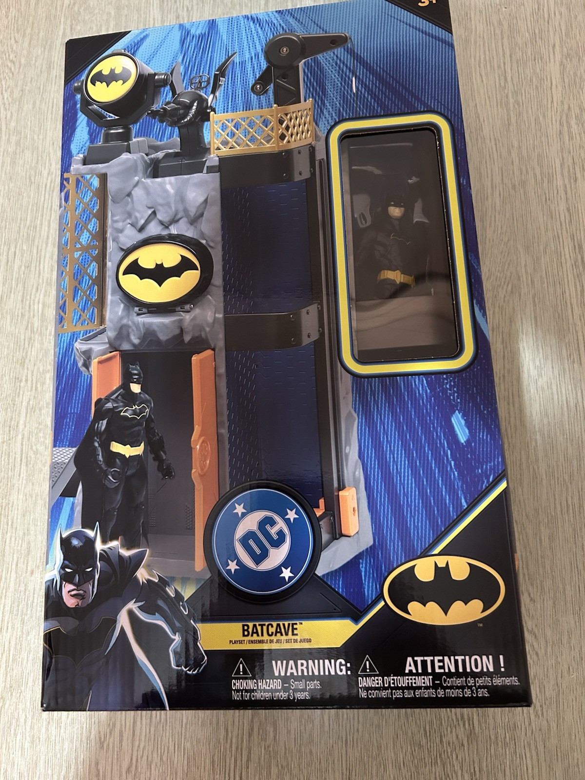 DC Batcave Playset Batman figure 