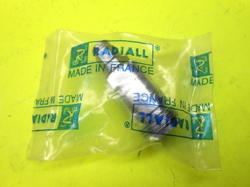 RADIALL R191326000 HF-Adapter zwischen Serie SMA (N) - N (F) (NEU) - Bild 2 von 3