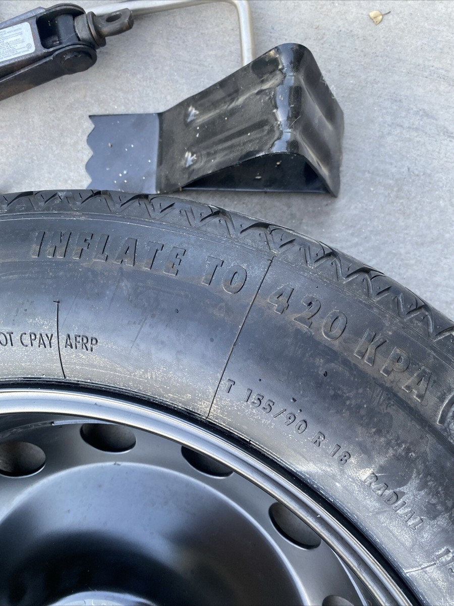 BMW E70 E71 F15 F16 X5 X6 SPARE TIRE EMERGENCY WHEEL DONUT BMW E70 E71 F15 F16 X5 X6 SPARE TIRE EMERGENCY WHEEL DONUT