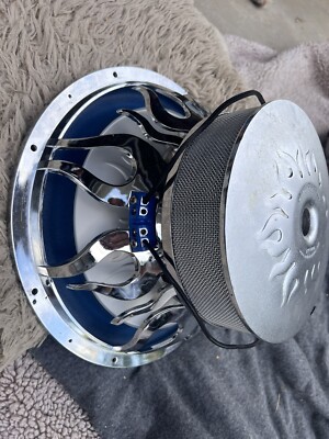 Flame Series Audiobahn 15in Subwoofer - AW15080 w/ Speaker Box