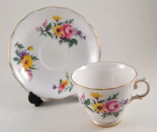 Royal Vale Tea Cup & Saucer Bone China Pink Rose Yellow Daisy England 6853