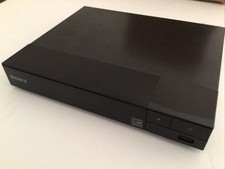 Sony BDP-S1700 Blu-ray Disc DVD Player with Remote  Power Cord