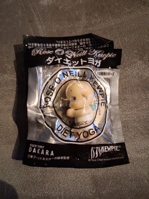 Kewpie DAKARA DIET YOGA ROSE O'NEILL Kewpie Mini Figure Strap very rare 1
