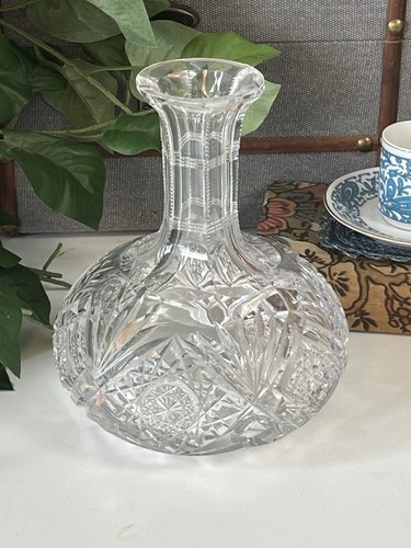 Hawkes NY American Brilliant Cut Glass Decanter 7"H x 6.5"W - Gently Used - Picture 2 of 5