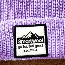 Smartwool Patch Beanie Hat Purple Wool  Merino Odor-resistant Wicking Stretch 