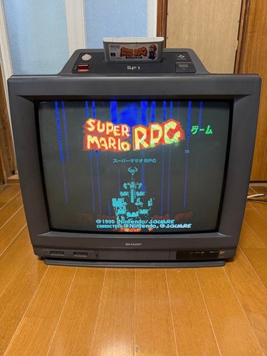 SHARP 21G-SF1 Super Famicom built-in TV, 21-inch screen, with Famicom cartridges