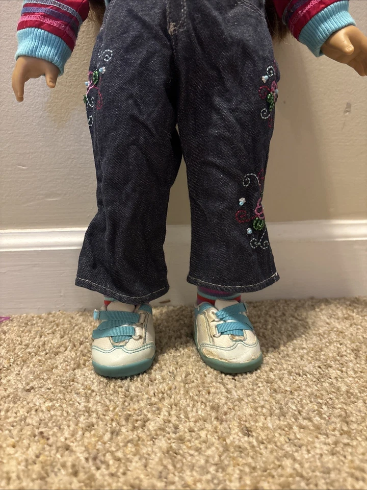 American Girl with Brown Hair and Blue Eyes In Ready for Fun Outfit! Retired - Image 3 of 4