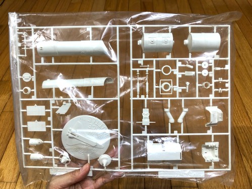 SPACE SHUTTLE with SPACE LAB & SPACE TELESCOPE 1/144 MODEL KIT BANDAI VINTAGE - Picture 4 of 20