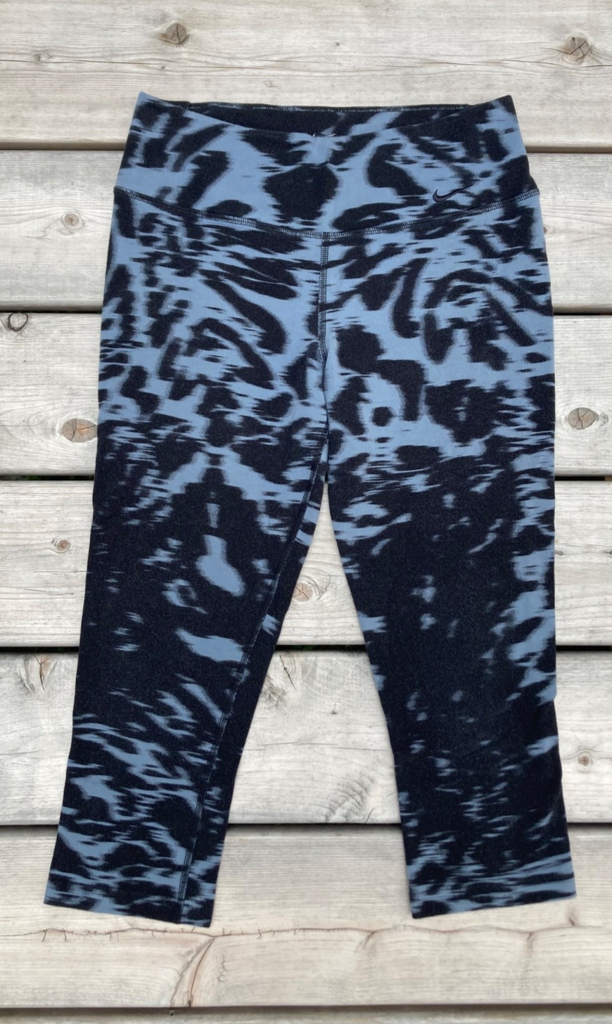 Nike Dri-fit womens capri leggings gray/black cotton blend size S