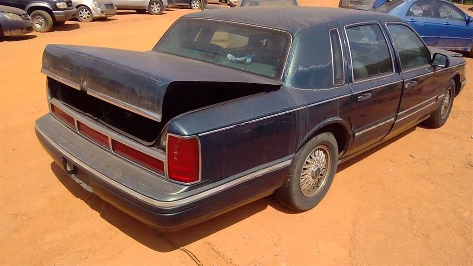 Ventilador acionado por correia de embreagem para ventilador compatível com 93 95-02 CROWN VICTORIA 257070 - Imagem 3 de 4