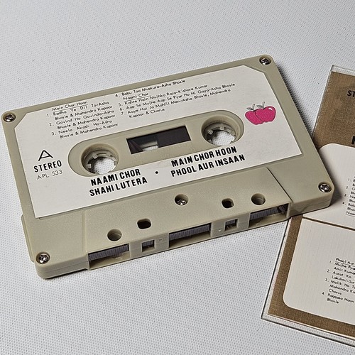 Naami Chor Shahi Lutera Main Chor Hoon Phool Aur Insaan Bollywood Cassette - Picture 3 of 7