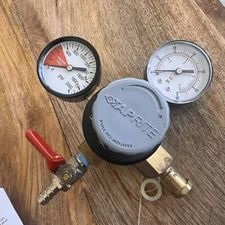 Taprite CO2 Regulator, 0-60 PSI, Dual Gauge 