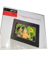 GPX PF711B 7-Inch Digital Photo Frame with SD/MMC Memory Card Reader