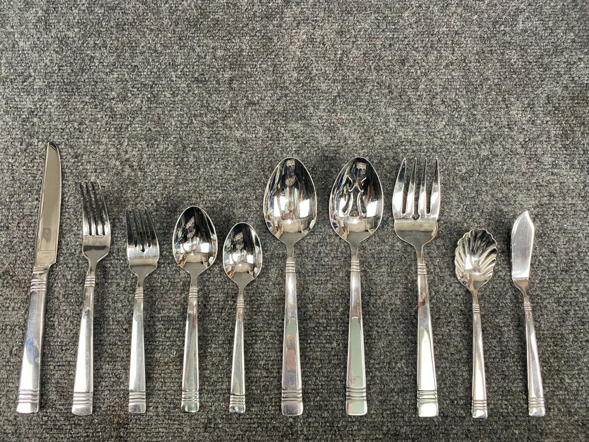 Reed & Barton * LONGWOOD II Glossy Stainless Flatware CHOOSE