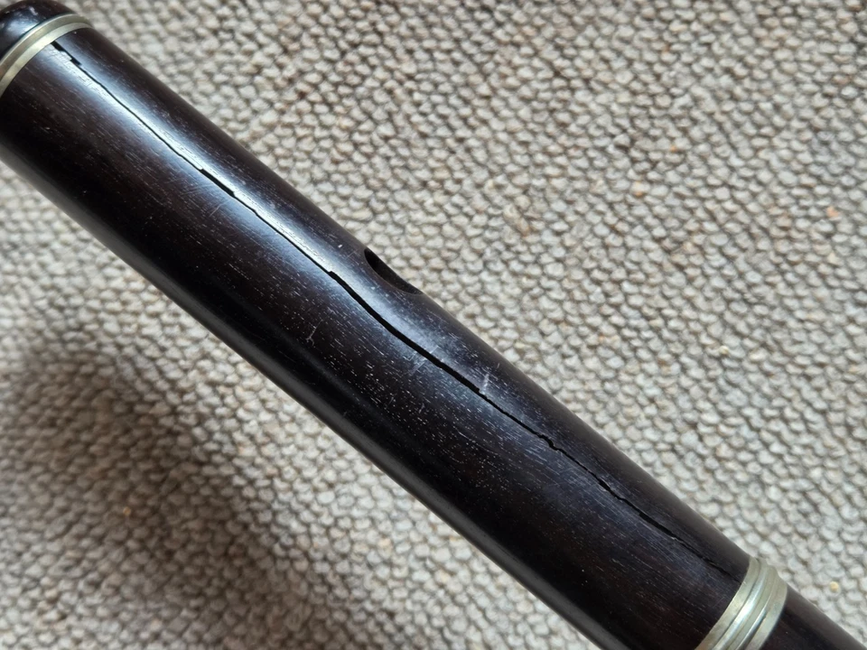 Flauta C de madera muy antigua, bonita "Oskar Adler" (grieta en cabeza y barril) Foto 3 de 4