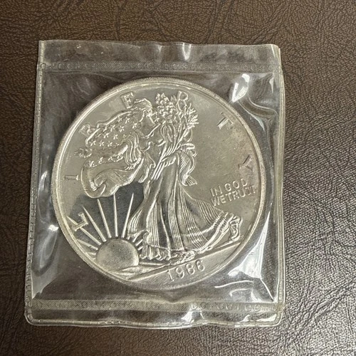 1986 Walking Liberty Large 1 Pound Fine Silver Eagle Coin Rare Date. Low Pop.