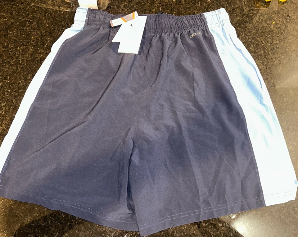 Pantalones Cortos Nike Jordan Jumpman UNC Carolina del Norte Tacones Alquitranados Dri-Fit Para Hombre Talla XL NUEVOS CON ETIQUETAS Foto 2 de 4