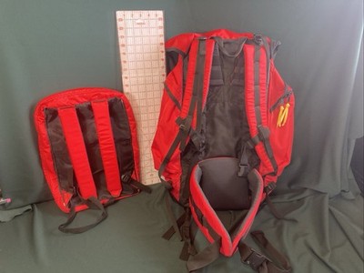 Marlboro マルボロ ADVENTURETEAM ワンショルダーバッグ 赤 Vintage Marlboro Adventure Team 2pc Hiking Bag & Backpack | eBay