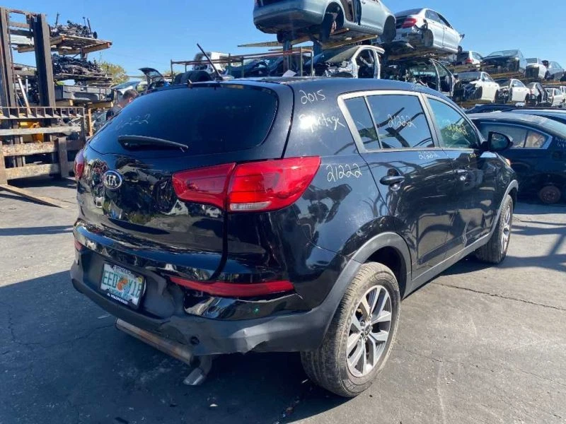 Rocker Panel Molding Driver Left Side 2015 Kia Sportage Foto 3 de 4