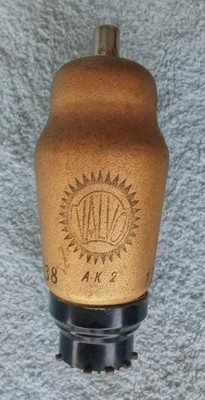 Historische Elektronenröhre VALVO - AK2 / Oktode / OS ab 1935
