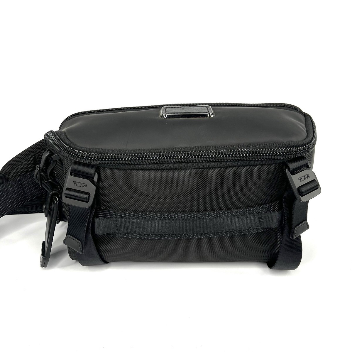 B.　1105040ブラック TUMI Alpha Bravo Platoon Sling Shoulder Bag Crossbody Solid Black