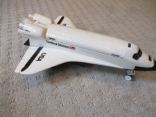 Vintage Hong Da HD-8206 Toy Space Shuttle Battery Op. 1/100th Scale