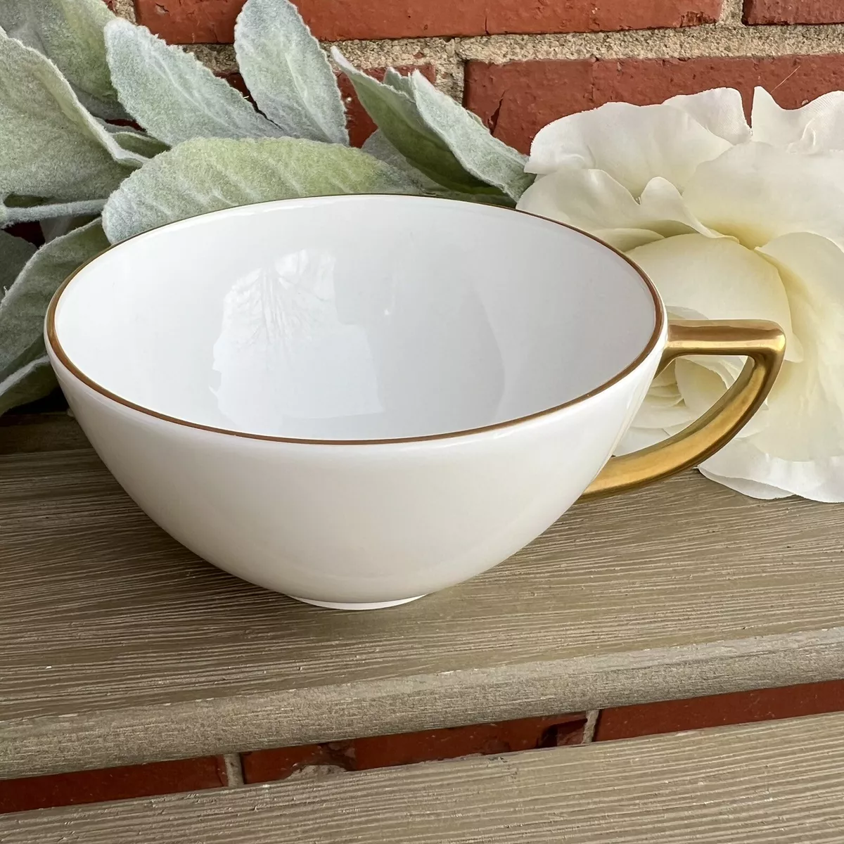 Jasper Conran JCGold Wedgwood Bone China White Gold Tea Cup Only