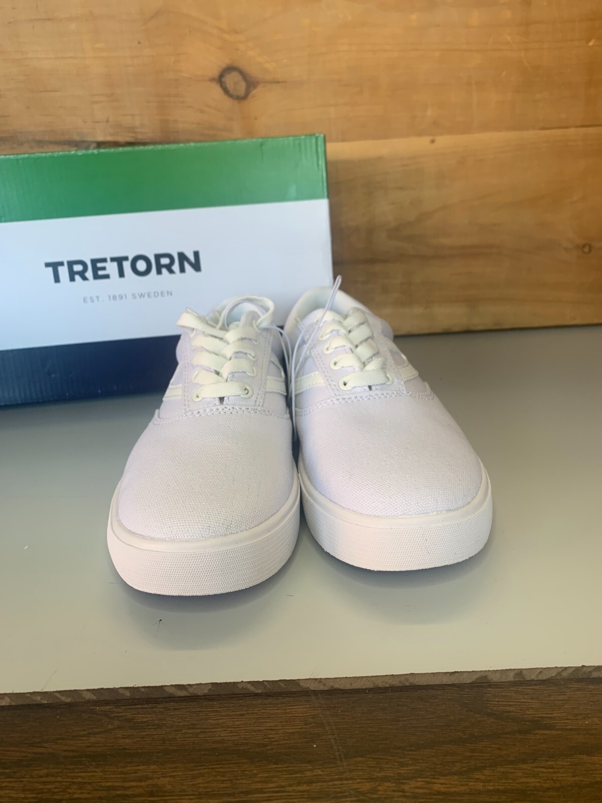 TRETORN Women's Chelsea Sneakers - Classic Tennis Shoe, Memory Foam Footbed, 1 Inch Heel, Fashion Sneaker