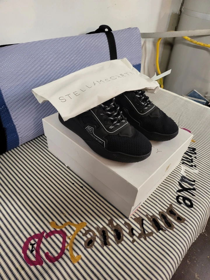 Zapatillas deportivas Stella McCartney negras Foto 2 de 4