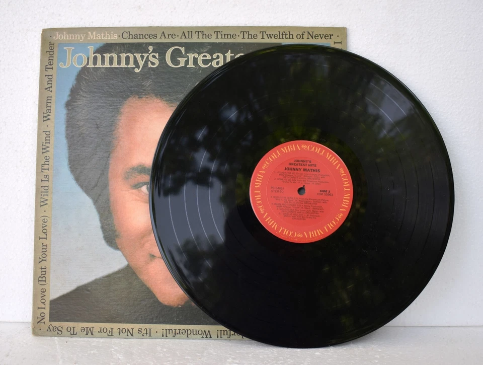 Vintage Columbia Records Johnny Mathis Johnny'S Greatest Hits Vinyl Record - Image 4 of 4