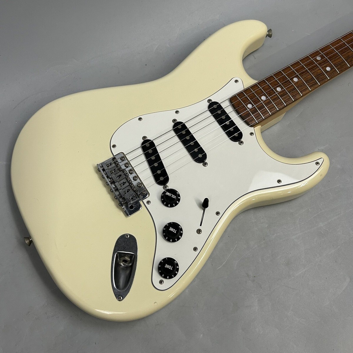 ギター Fender Japan ST72-58US Fender Japan ST72-58US Stratocaster White Crafted in Japan