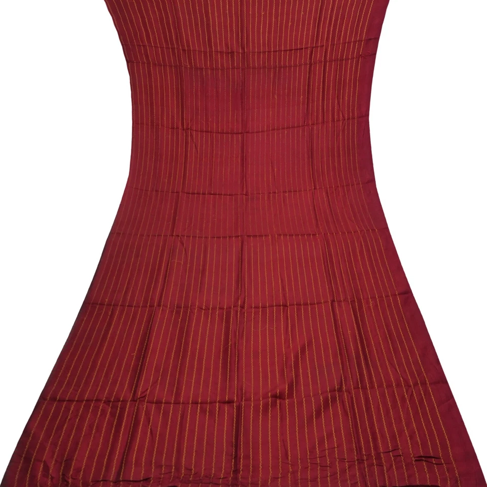 Vintage Red 100% Pure Silk Handwoven Sari Remnant 4YD Craft Fabric Silk Scrap - Image 3 of 4