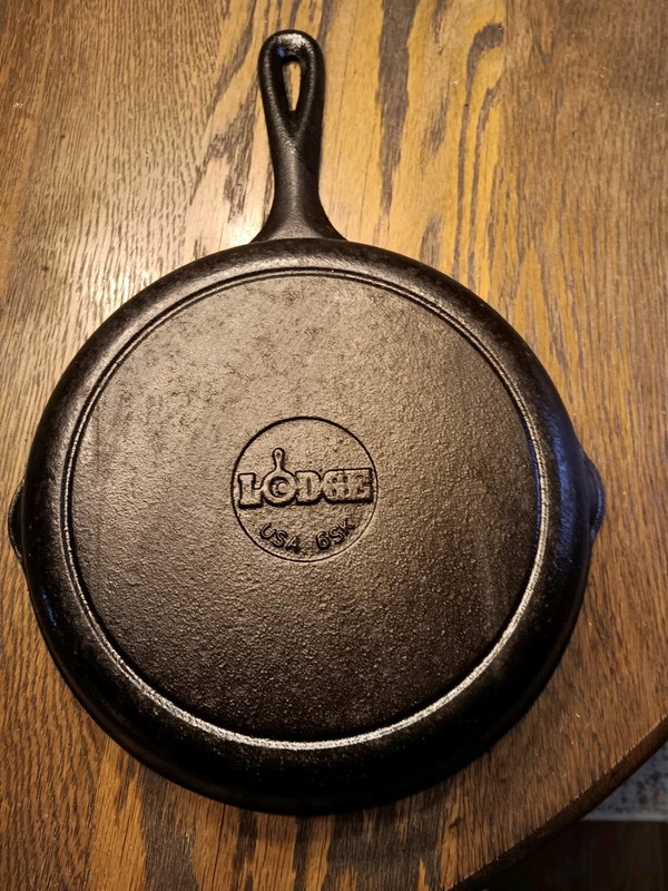 Lodge  Cast Iron  #6 Sk Skillet
