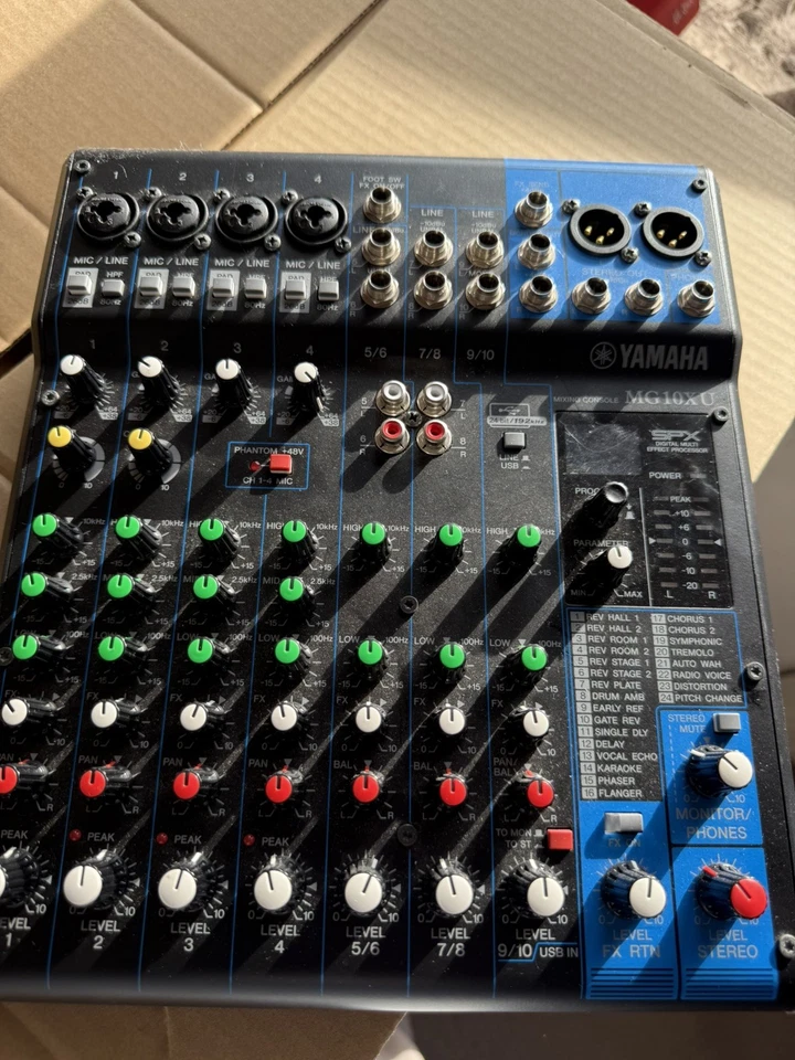 Yamaha MG10XU 10 Channel Mixer w/ SPX Effects and USB - Image 2 of 3