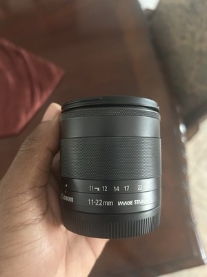 [Near Mint]Canon EF-M 11-22mm f/4-5.6 Is STM Wide Angle Zoom