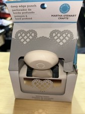 Martha Stewart Lattice Heart Deep Edge Punch New in Box HTF BWS3