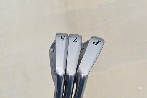 Sub 70 669 TC Iron Set 4-PW (DG 105 R300) Regular Flex - Picture 2 of 6