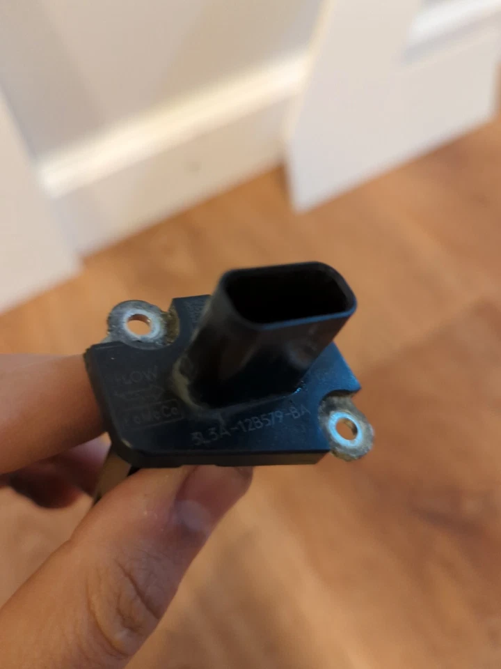 Sensor de fluxo de ar de massa Ford Crown Victoria 80mm 6 pinos - Imagem 4 de 4