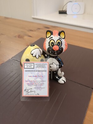 Lorna Bailey Limited Edition 4/50 Easter Parade The Cat With COA