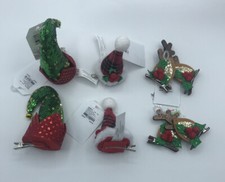 Claire  s Christmas Hair Clips - Festive Holiday Accessories Women/Girls Bundle 