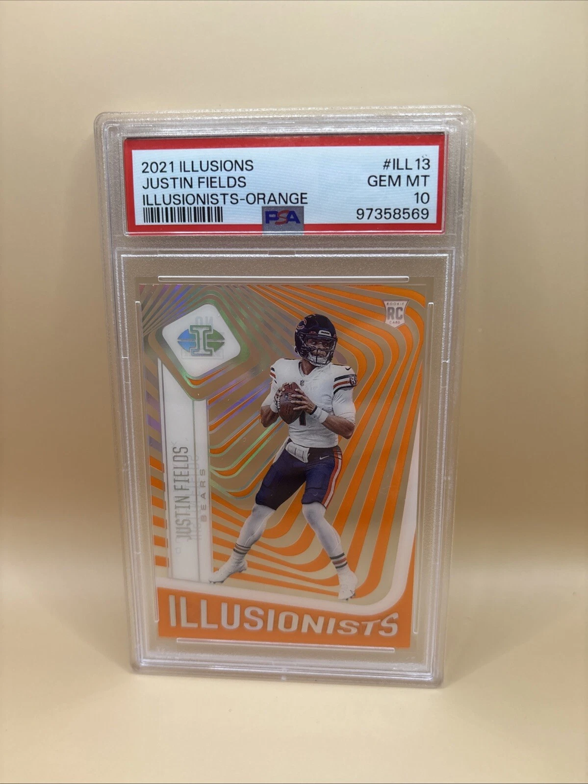 Justin Fields Panini Illusions Illusionists #ILL13 Orange