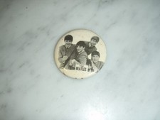 vintage 1960's THE BEATLES group pin button paul john ringo george