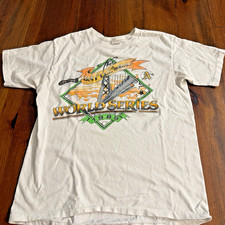 1989 SAN FRANCISCO GIANTS vs OAKLAND A'S Battle of Bay WORLD SERIES Large Tshirt