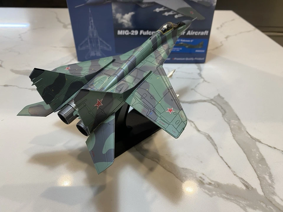 Hobby Master 1/72 MiG-29S Fulcrum-C Blue 44 Russian Air Force 733rd IAP - Image 2 of 2