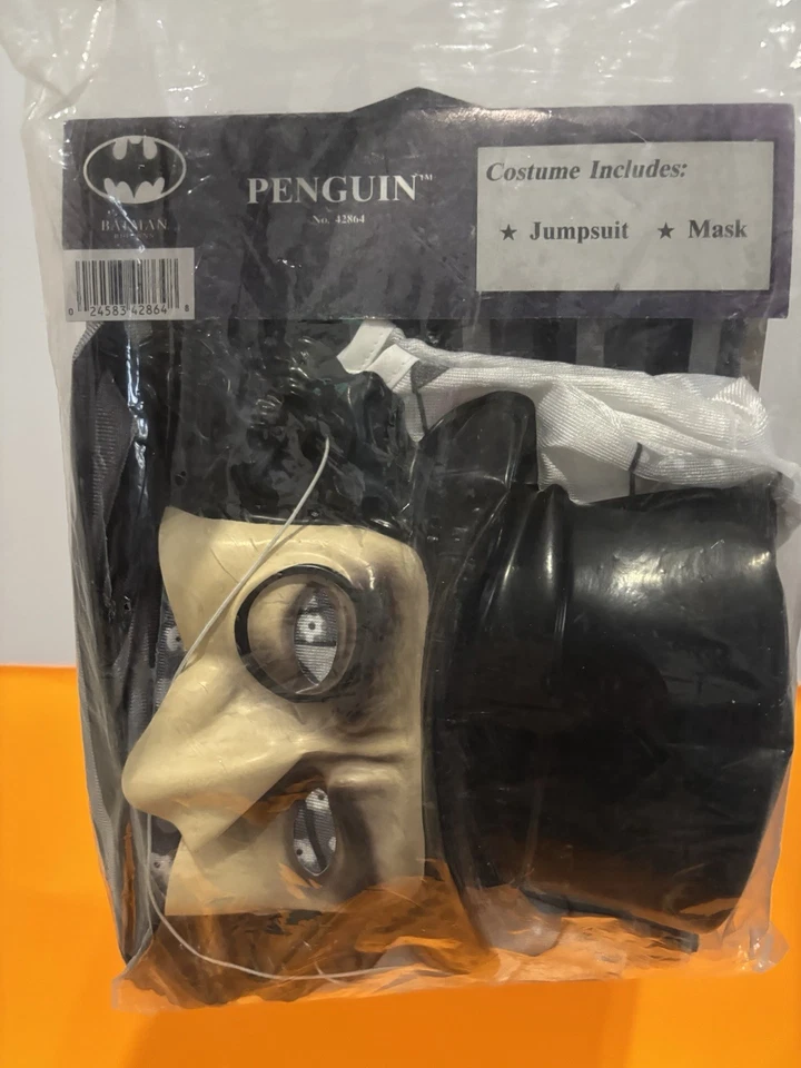 Vtg Batman Returns Penguin Lot Costume Mask Danny Devito Halloween RARE 1992 - Image 3 of 4