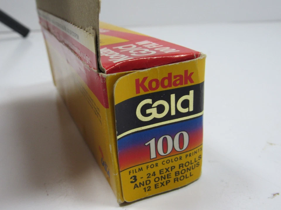 Kodak Gold 100 Speed 35mm Film 24 Exposure 4 Pack 09/98 New Old Stock #P28 - Image 4 of 4