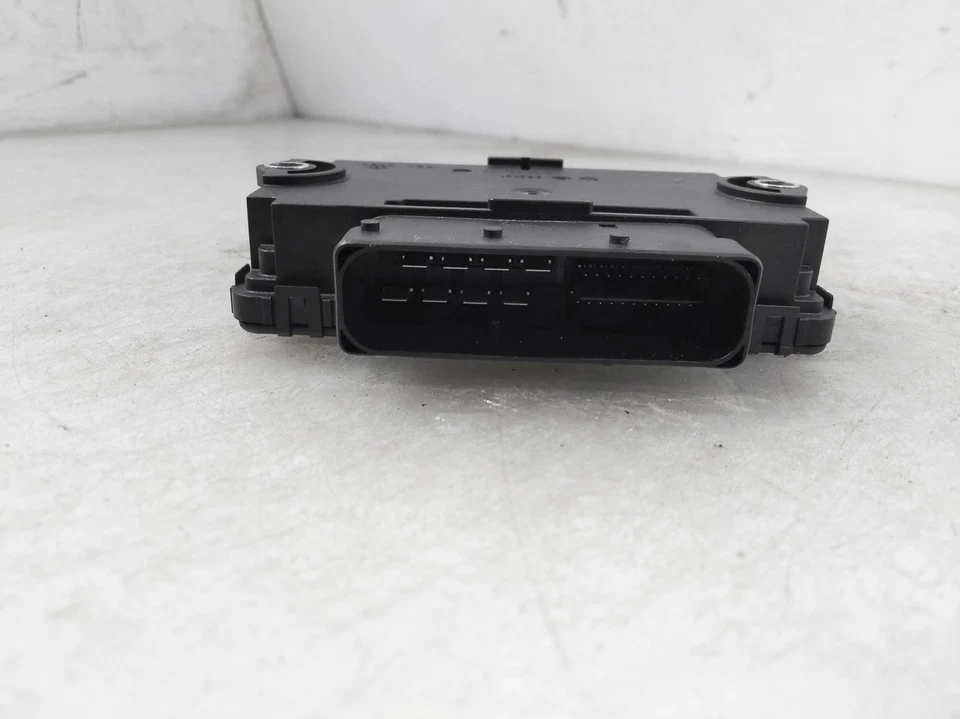 Unidad de módulo de control de freno de estacionamiento Porsche Cayenne 2014 7P0-907-801-F Foto 2 de 4