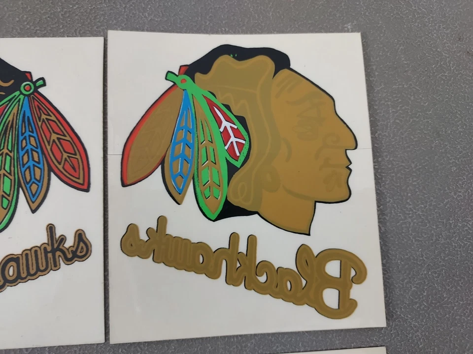 6 vtg Chicago Blackhawks Logo Wordmark NHL Window Decals & Stickers 3 1/2" x 4" - Изображение 3 из 4