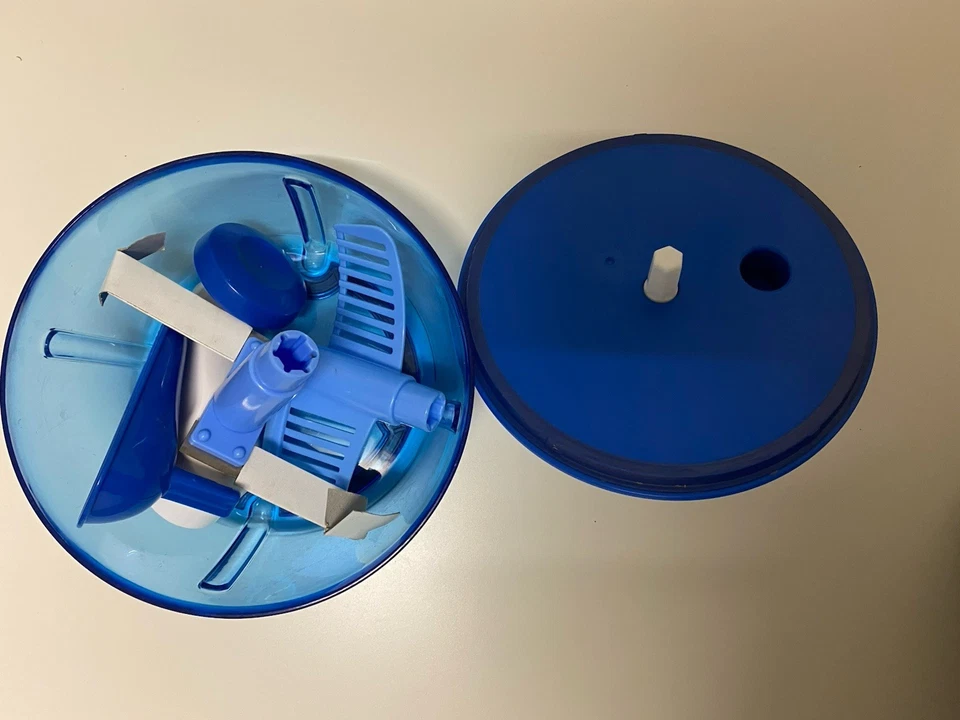 TUPPERWARE Quick Chef blau Zerkleinerer Küchenhelfer Gemüseschneider *Neuwertig* - Bild 2 von 4